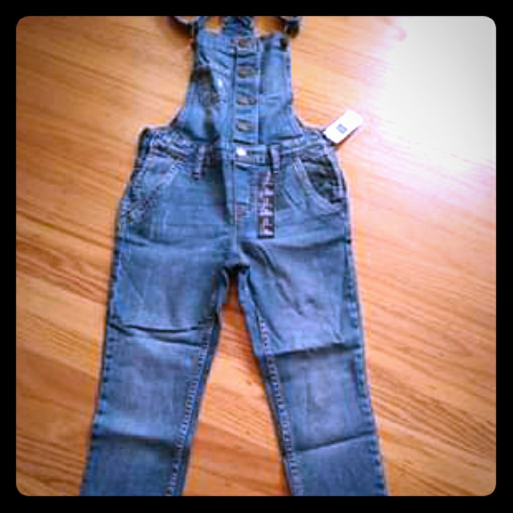Girl skinny overalls